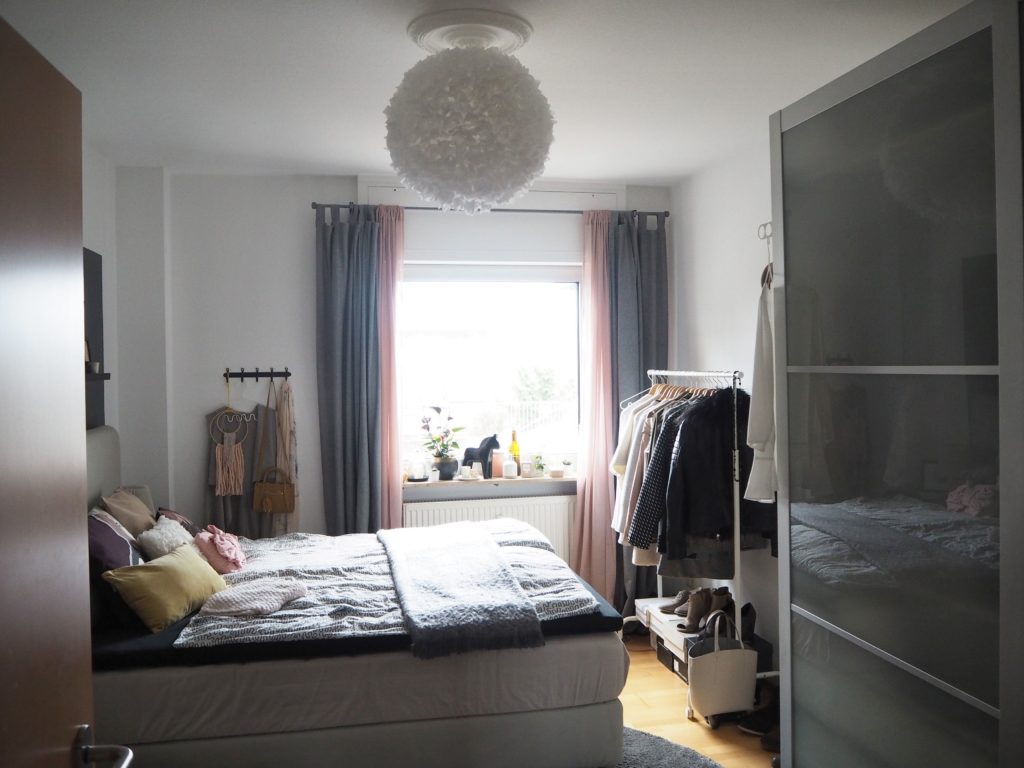 Interior Tolle Farbkombi für’s Schlafzimmer: Zartes Rosé & Gelb